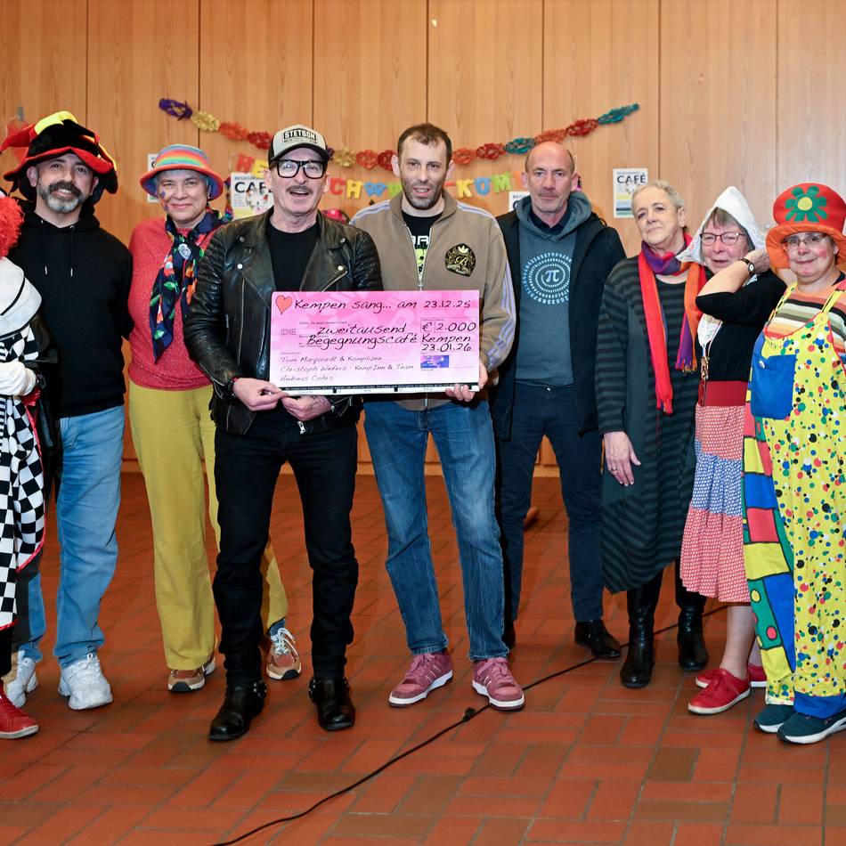 Engagement in Kempen: Spende für Begegnungscafé