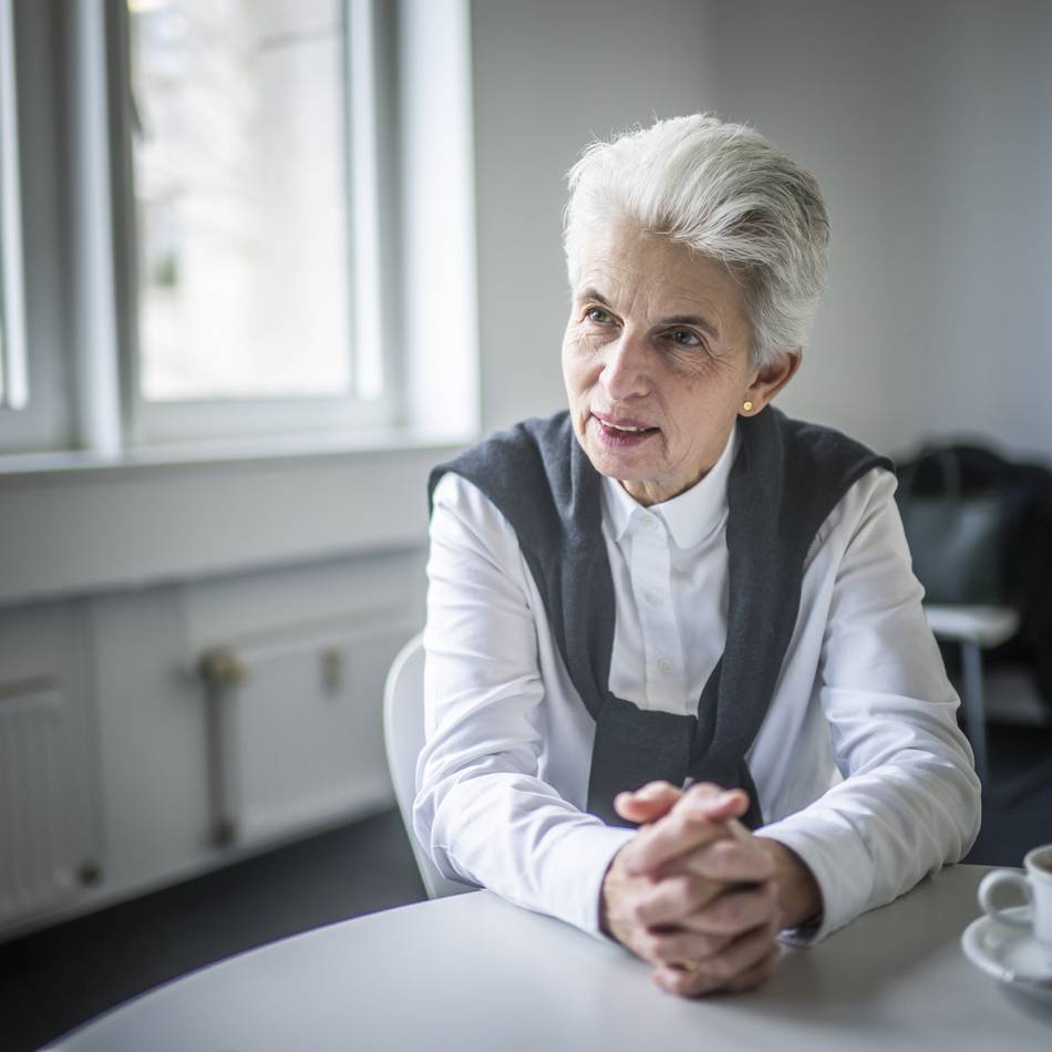 Strack-Zimmermann am Düsseldorfer Airport: Die härteste Flughafentesterin des Landes