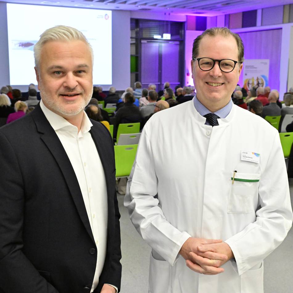 Patientenabend in Mönchengladbach: Bewegung und Kuscheln – was vor Gefäßerkrankungen schützt