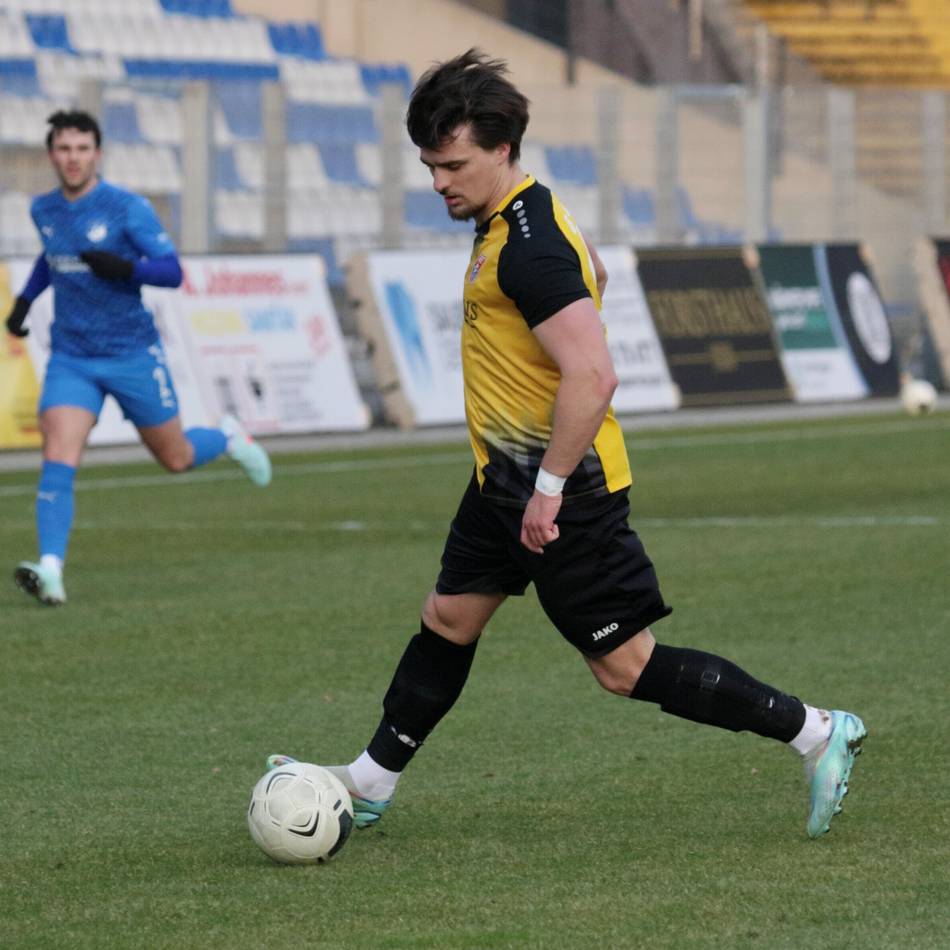 Neuzugang Nummer vier: Jesse Sierck ist zurück beim KFC Uerdingen – ein anderer Verteidiger geht