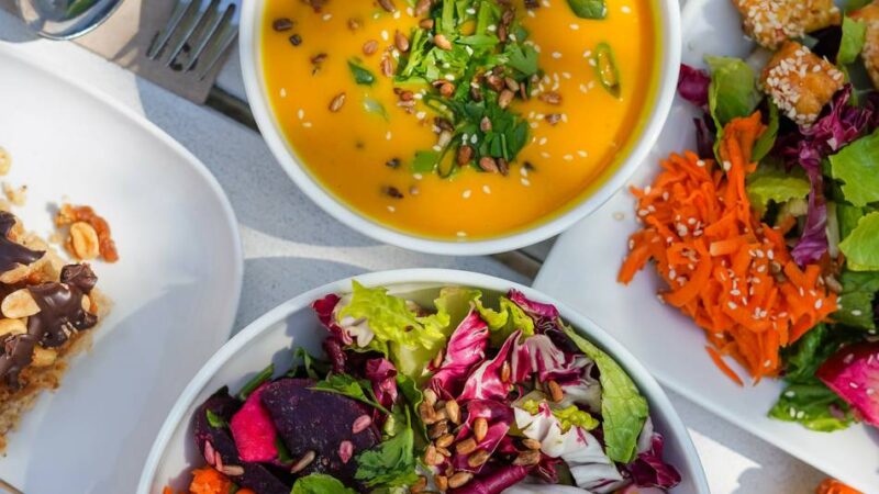 Fleischlos glücklich im „Veganuary“: Diese vegetarischen und veganen Angebote in Düsseldorf sollten Sie kennen