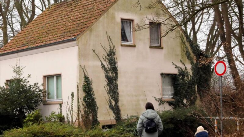 Gelegenheit in Budberg: Stadt will Haus am Sportplatz verkaufen