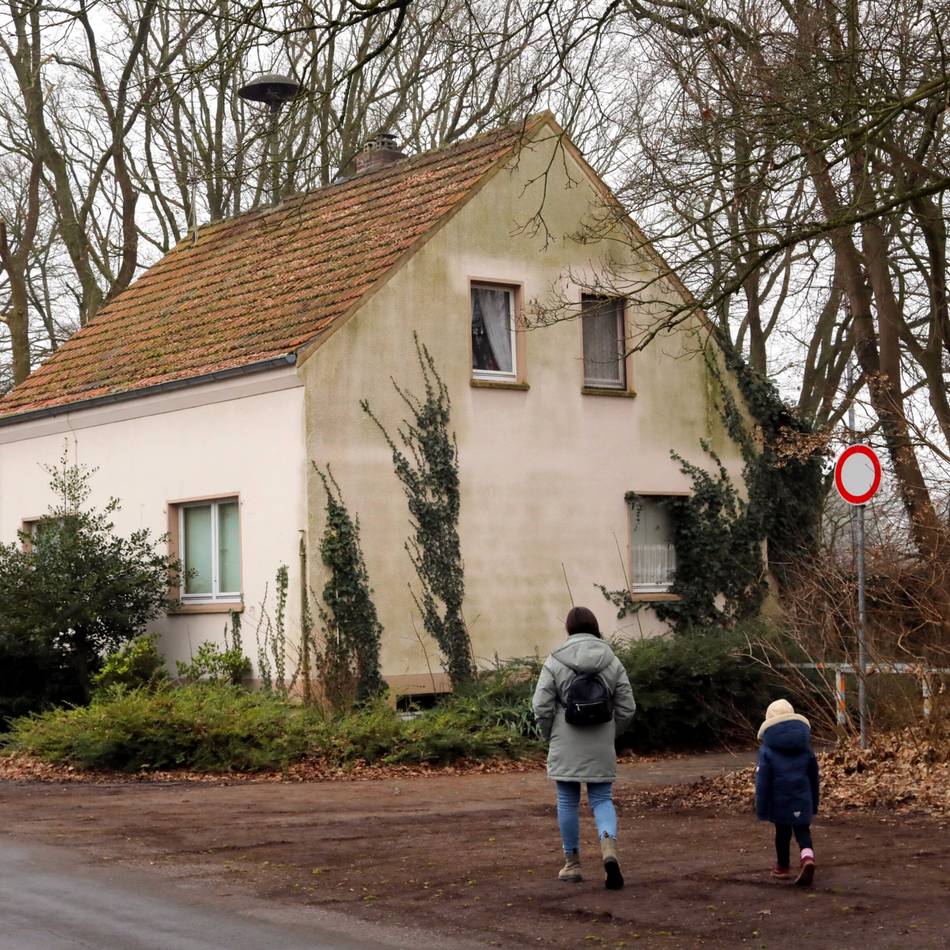 Gelegenheit in Budberg: Stadt will Haus am Sportplatz verkaufen