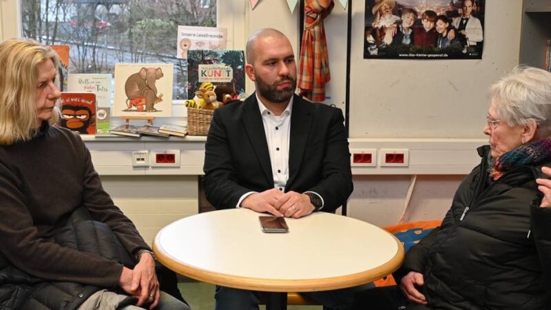 Sprechstunde in Hückeswagen-Wiehagen: Der Bürgermeister sucht das Gespräch