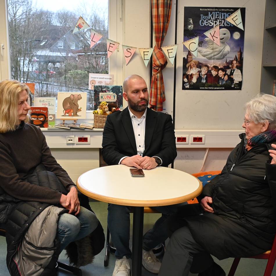 Sprechstunde in Hückeswagen-Wiehagen: Der Bürgermeister sucht das Gespräch