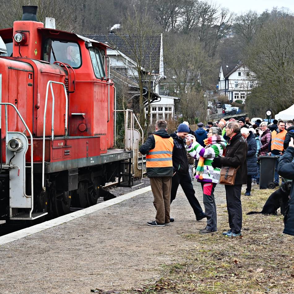 Bahnstrecke zwischen Radevormwald und Wuppertal: Wupperschiene veranstaltet die nächste Pendelfahrt