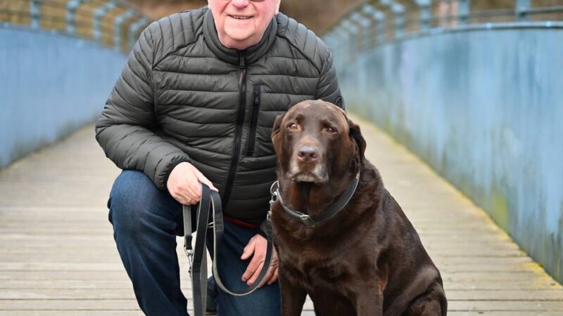 Ehemaliger Hückeswagener Stadtkämmerer: Der „Mann der Zahlen“ im Schloss wird 70