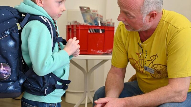 Beliebte Veranstaltung in Hückeswagen: Schulranzen-Treff lockt wieder die i-Dötzchen