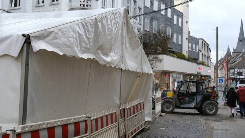 Arbeiten laufen nach Plan : Oberstraße: Baustopp an Karneval