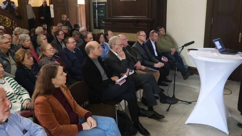 Im Opladen: Geschichtsmatinee blickt auf Leverkusener Neubeginn nach 1945