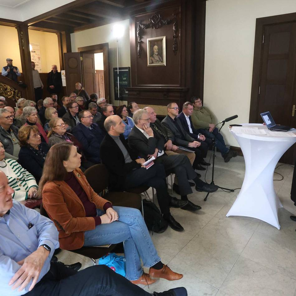 Im Opladen: Geschichtsmatinee blickt auf Leverkusener Neubeginn nach 1945