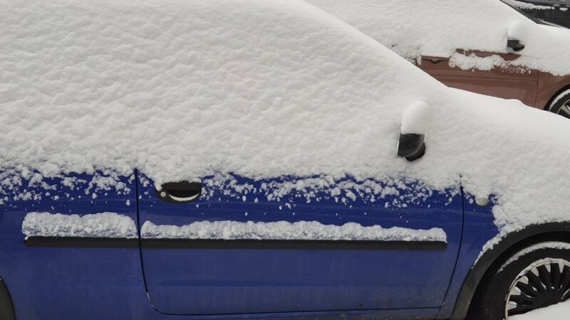 Winter in Wermelskirchen: Der Schnee brachte (fast nur) die Busse zum Stehen