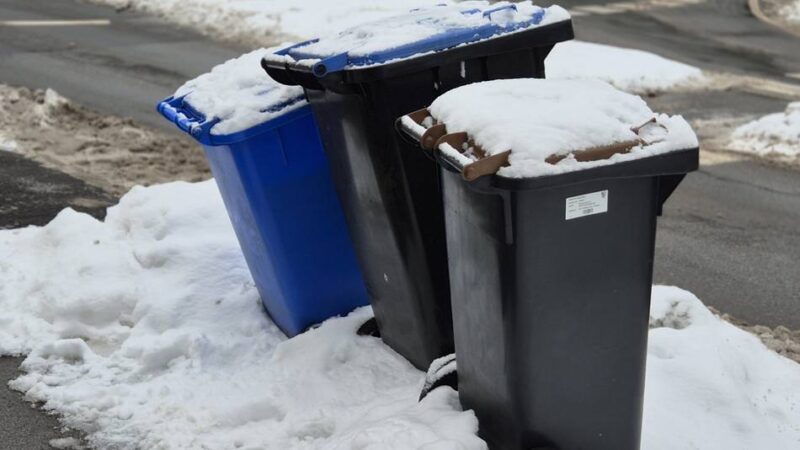 Nach Schneefall in Moers: Enni plant Müll-Nachfahrten ab Montag