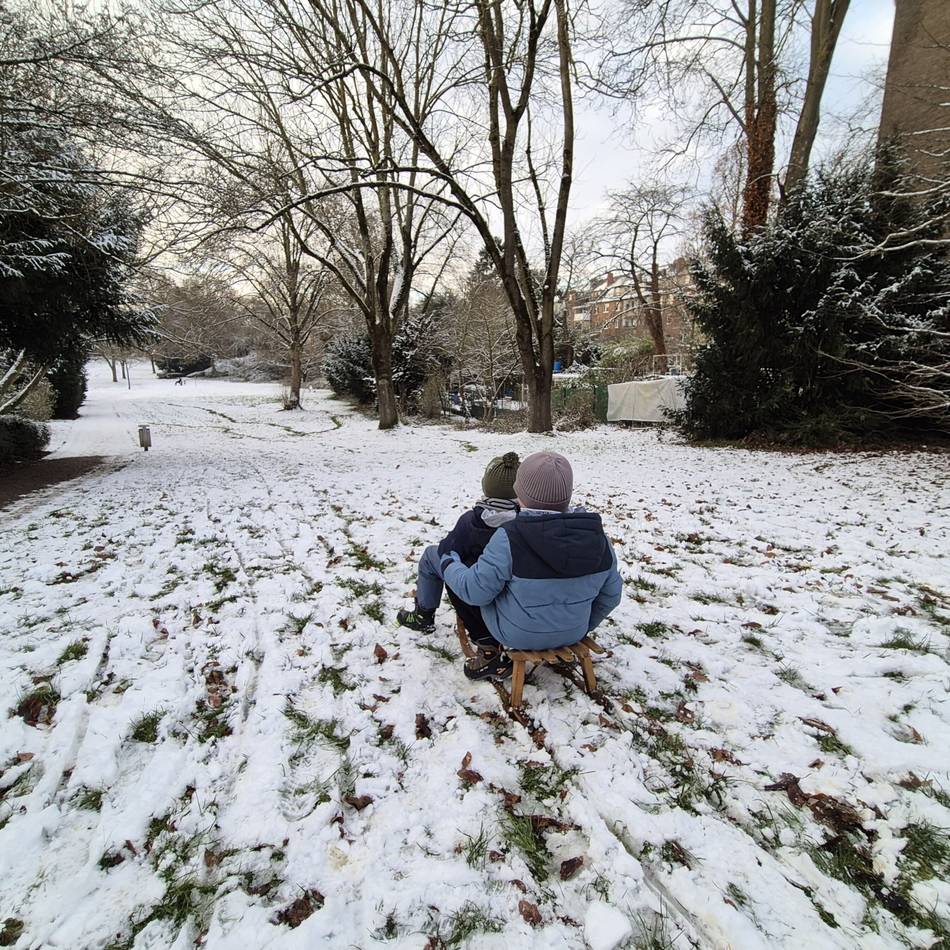 Fünf Tipps für Schneetage: Wo man in Neuss Schlittenfahren kann