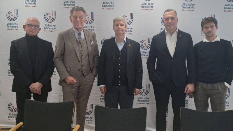 Antisemitismus-Vorwürfe gegen Künstlerin: Breite Front gegen Auftritt an Düsseldorfer Kunstakademie – Protestkundgebung geplant