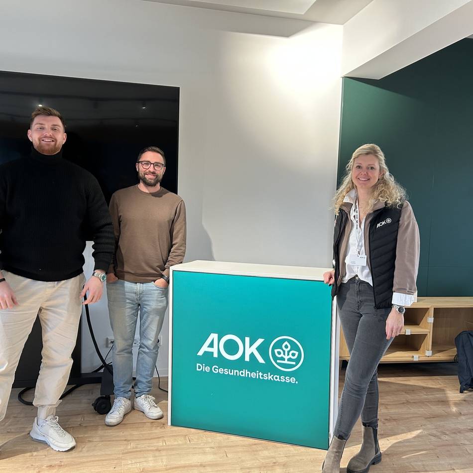 Bewerbungstraining bei der AOK: Gesamtschüler bereiten sich auf Arbeitswelt vor