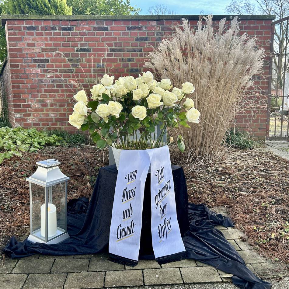 Veranstaltung in der St. Josef Kapelle : Wie in Neuss an die Opfer des Holocausts gedacht wird