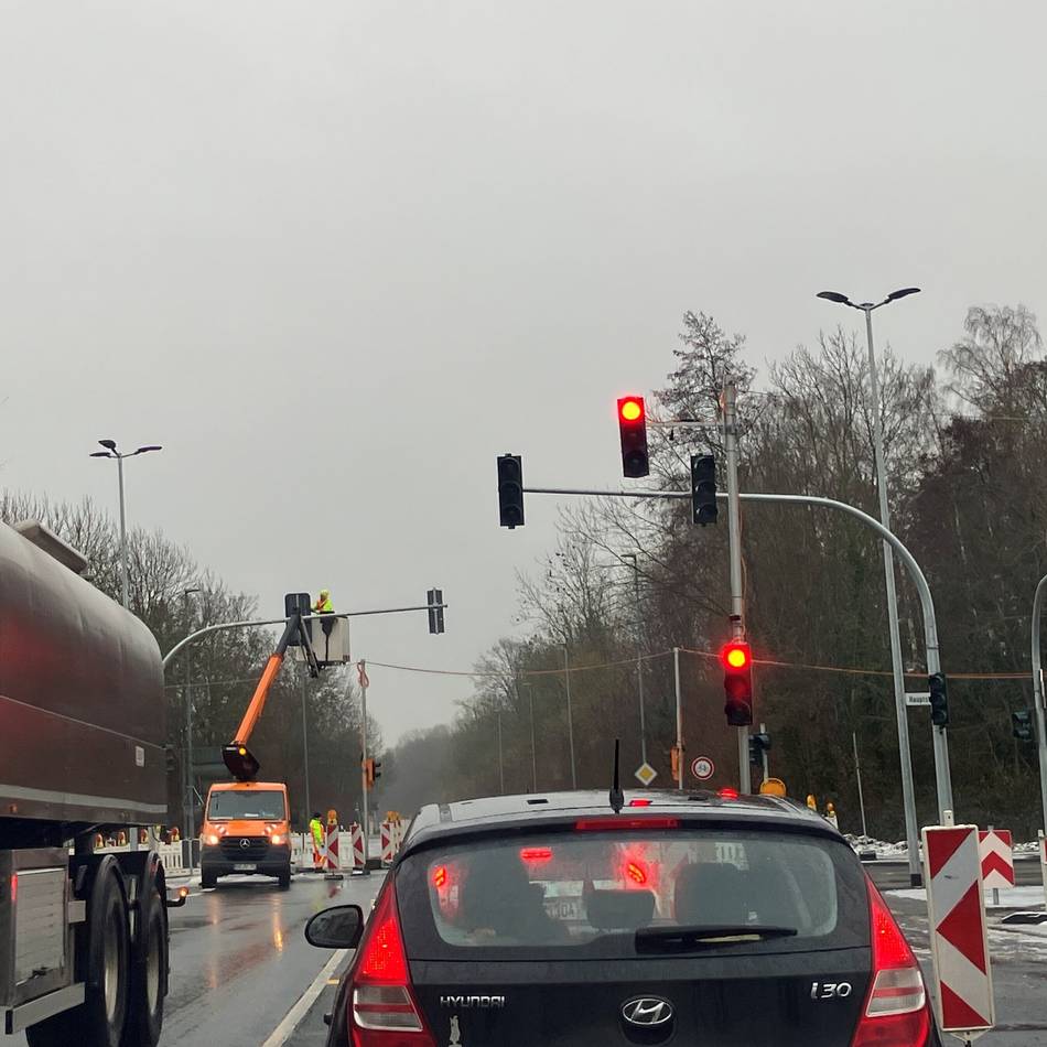 Kreuzung in Mülhausen: Ampel soll am Mittwoch in Betrieb gehen