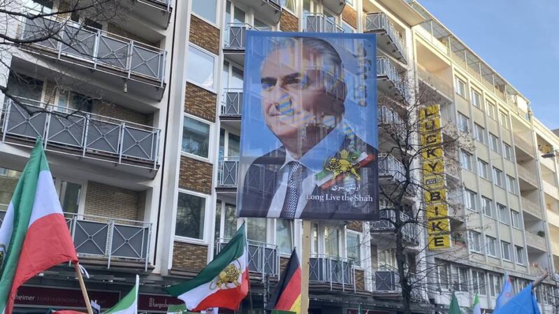 Proteste gegen Regime im Iran: Mehr als 20.000 Demonstranten am Samstag in Düsseldorf erwartet