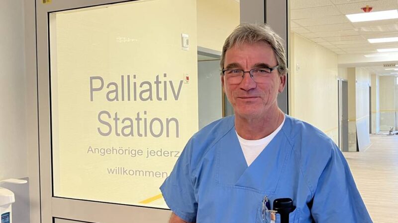 Nettetals Chefarzt Michael Pauw geht in Ruhestand: „Jeden Tag gerne zur Arbeit gegangen“