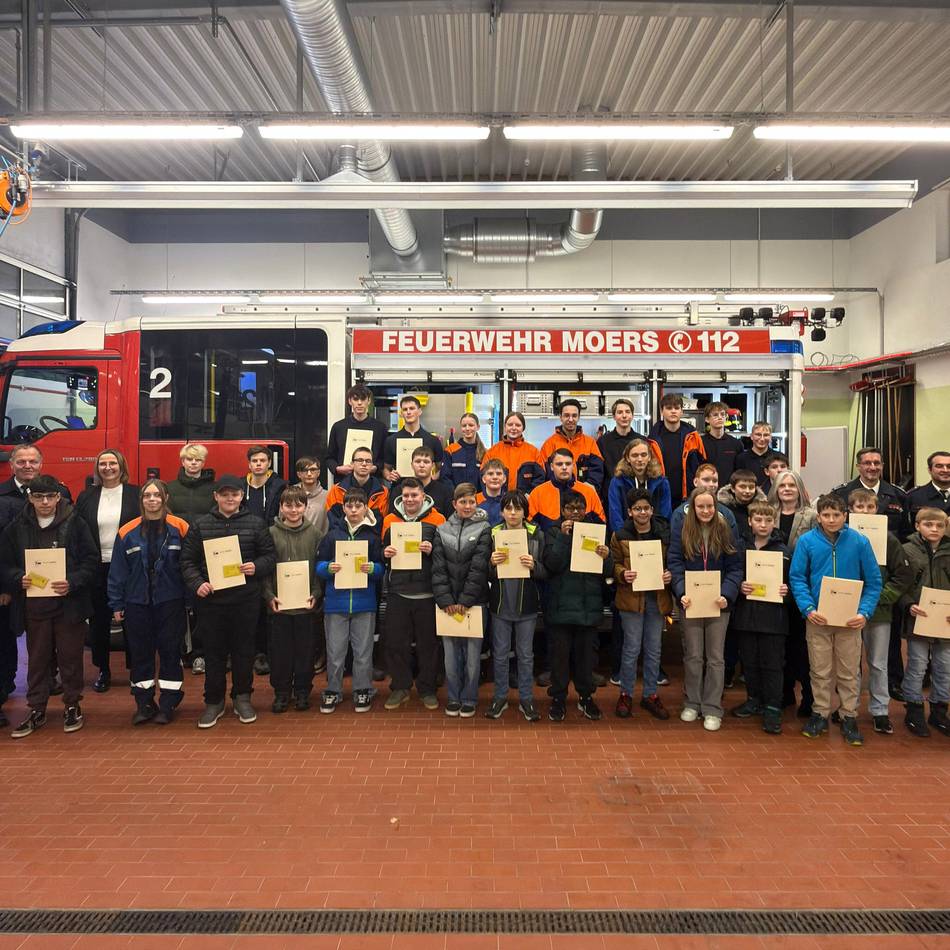 Nachwuchs für die Feuerwehr: Diese 22 Jugendlichen starten in Moers ins Ehrenamt