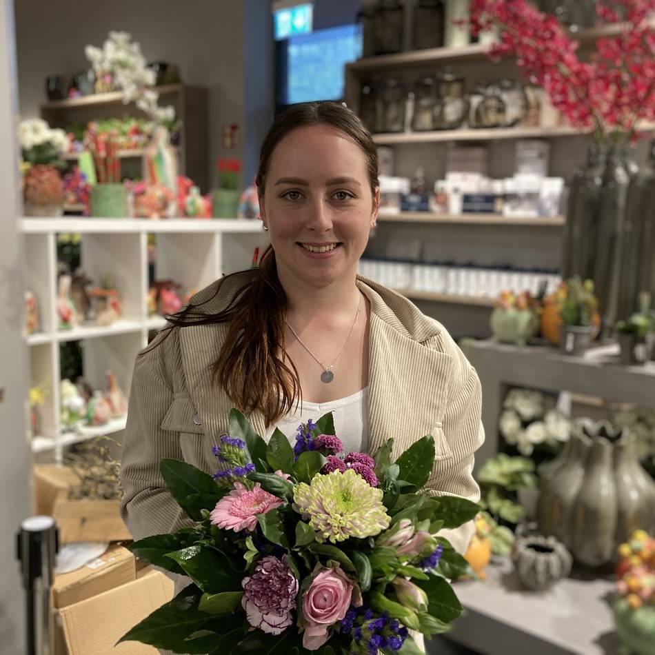 Stadt Straelen sucht neue Repräsentantin: Bewerbungsstart für das 14. Straelener Blumenmädchen