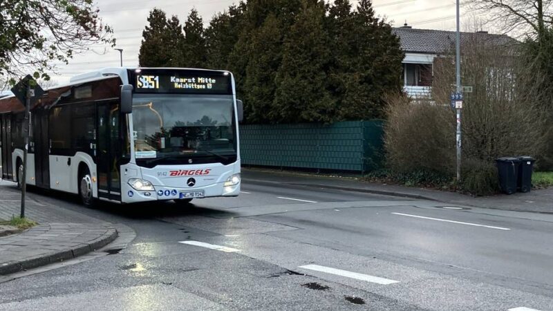 Theodor-Heuss-Brücke wird gesperrt: Busverbindung von Kaarst zum Flughafen wird gekappt