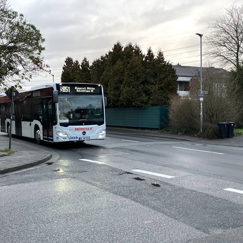 Theodor-Heuss-Brücke wird gesperrt: Busverbindung von Kaarst zum Flughafen wird gekappt