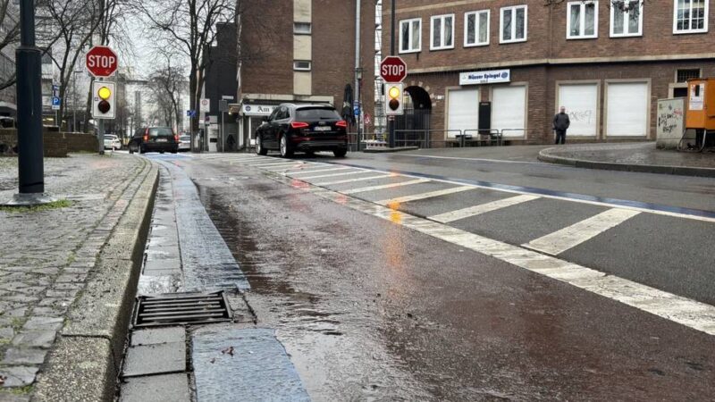 Unwetterwarnung wegen Blitzeis im Rhein-Kreis: Glätte führt zu Mehrbelastung in den Krankenhäusern