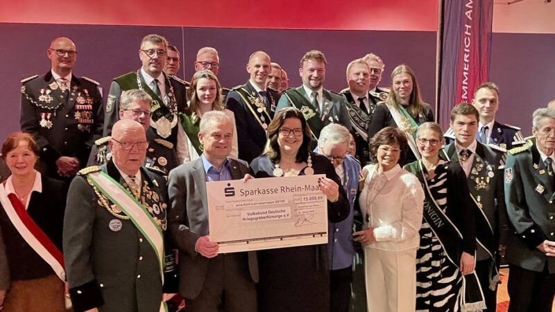 Emmericher Neujahrsempfang 2026: Ein dicker Scheck von den Schützen