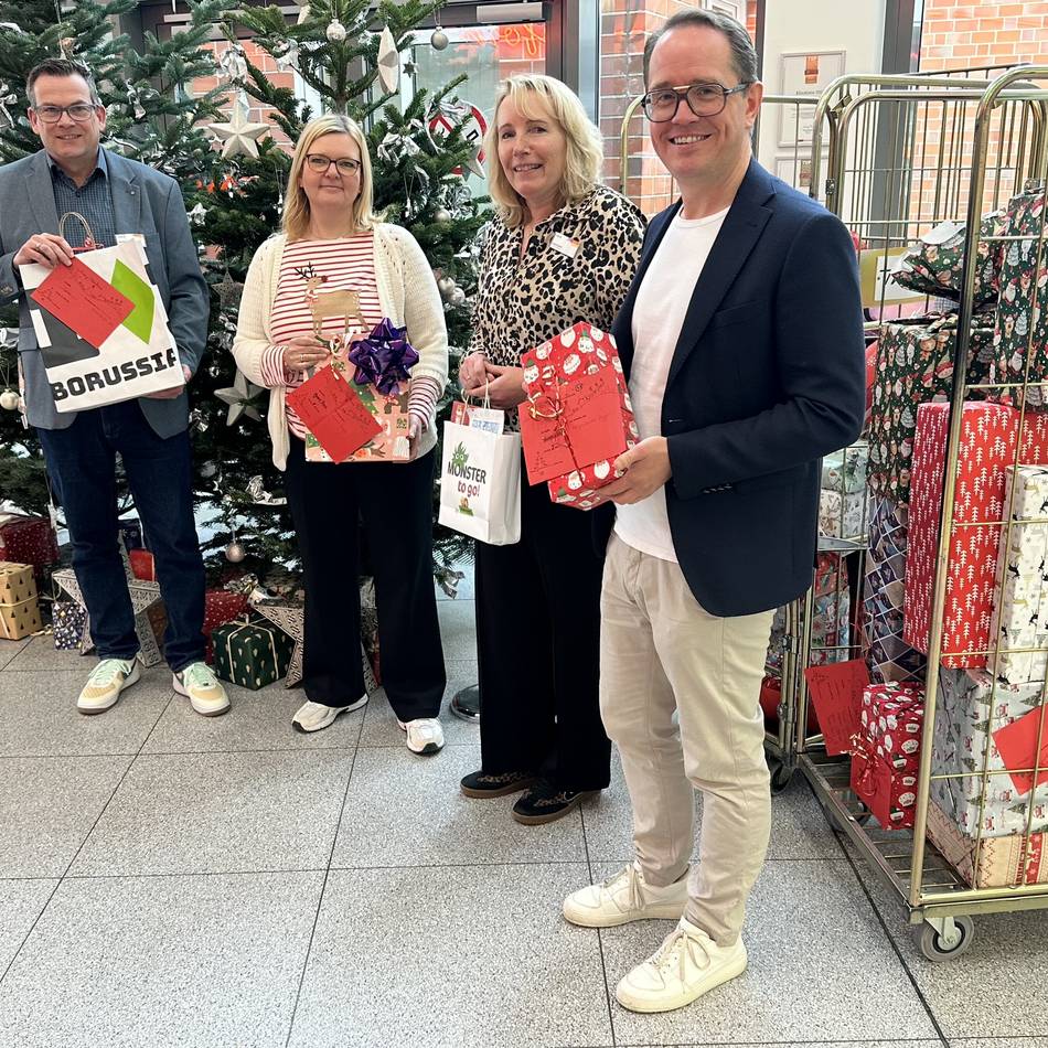 Aktion in Mönchengladbach: Klinik-Personal erfüllt 130 Kinderwünsche