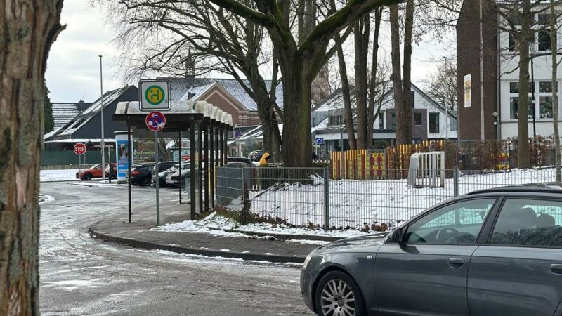 Testlauf an Erich-Kästner-Grundschule: Stadt richtet erste Schulstraße in Grevenbroich ein