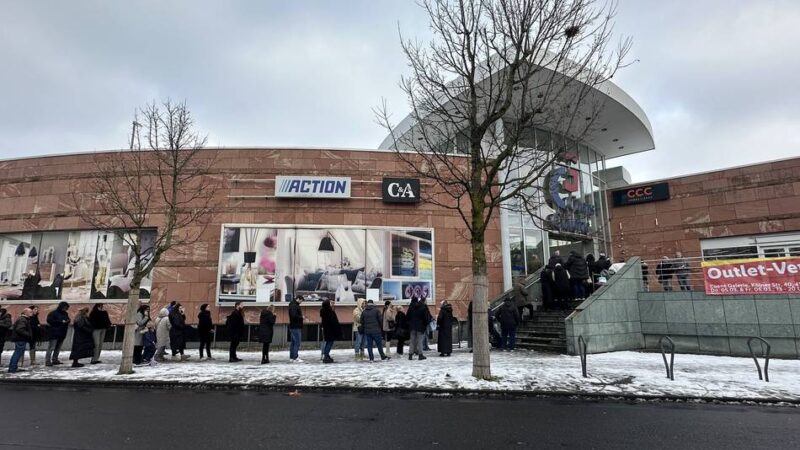 Sonderverkauf in Grevenbroich: Jahresvertrag für Outlet in der Coens-Galerie