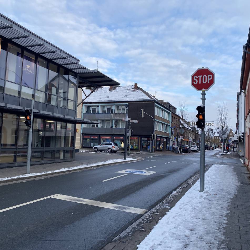 Zum Schulstart in Geldern: Ampel vor Kaufland fällt noch länger aus