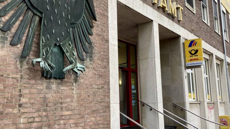 Neue Zeitrechnung ab 20. Januar: Postbank in Wesel baut um – bietet aber bald keine Postdienstleistungen mehr an