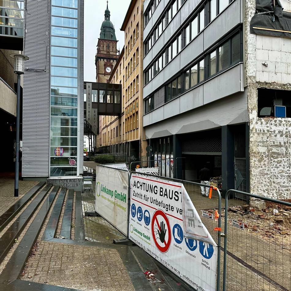 Großprojekt in Mönchengladbach: Das ist der Fortschritt beim Abriss des Rathauses Rheydt