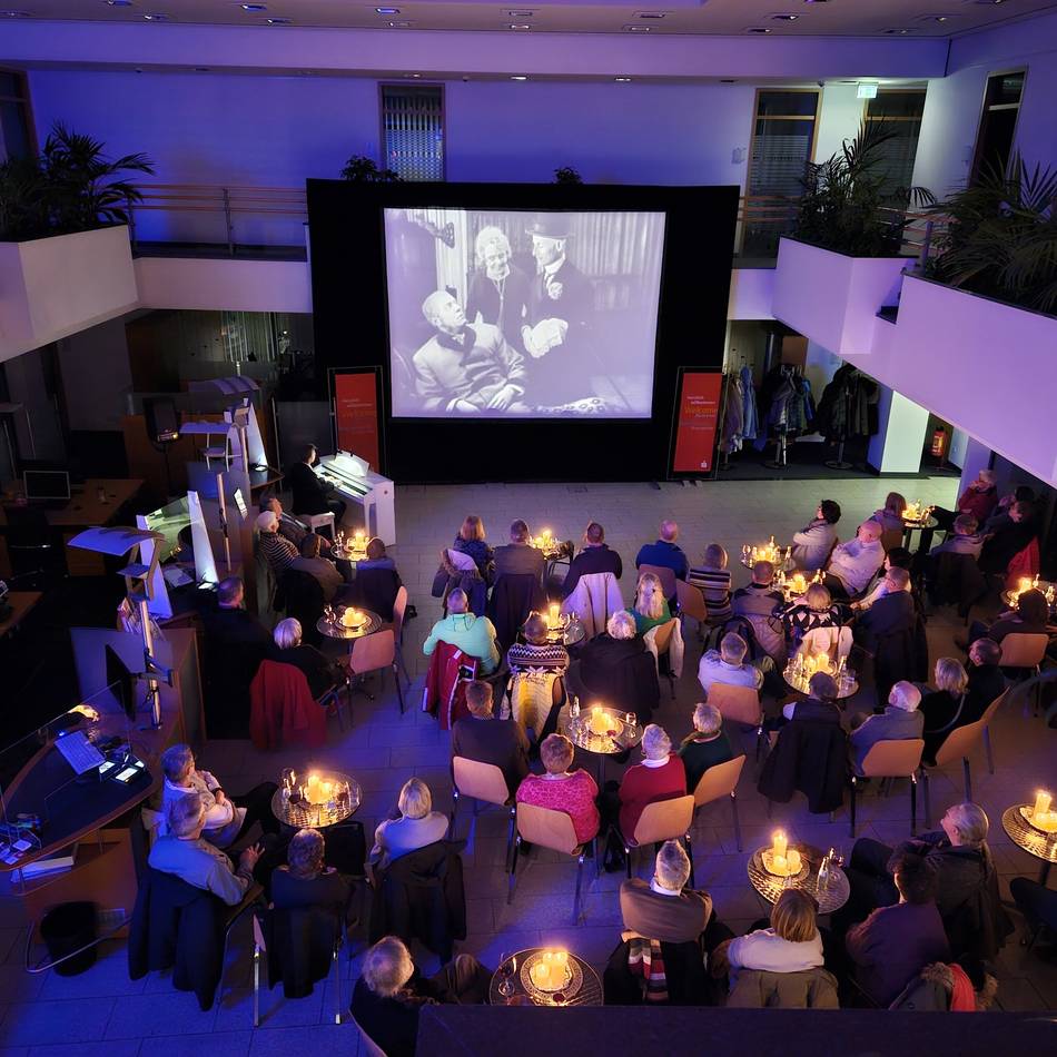 Kulturprogramm in Straelen: Stummfilmabend mit „The Kid Brother“ in Straelen