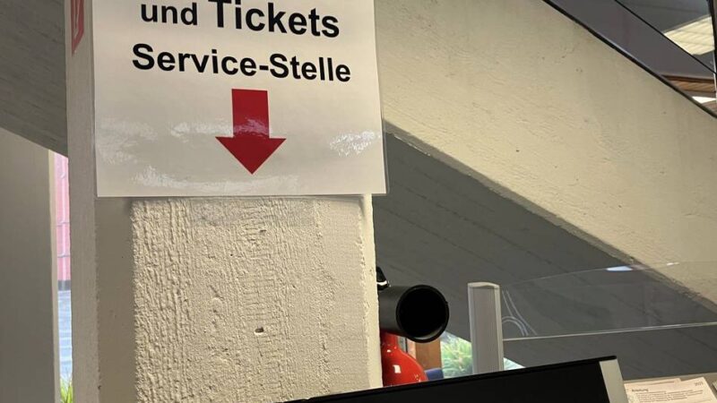 Personalmangel im Kempener Rathaus: Stadt kürzt Öffnungszeiten der Service-Stellen