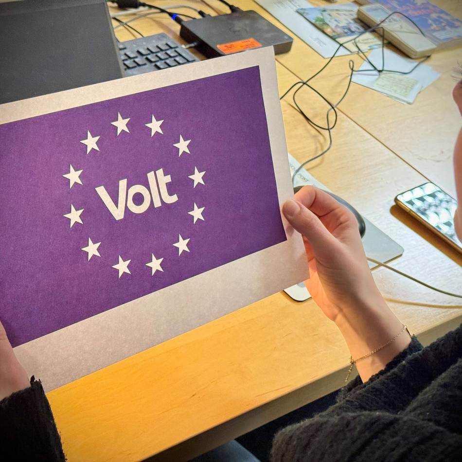 „Auf beiden Seiten der Grenze Lokalpolitik mitgestalten“: Volt stellt neues Leitungsteam im Kreis Kleve auf