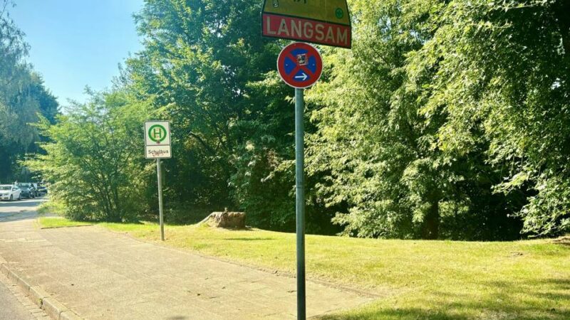 Kinder in Düsseldorf : Drei Jahre Warten auf das Wartehäuschen