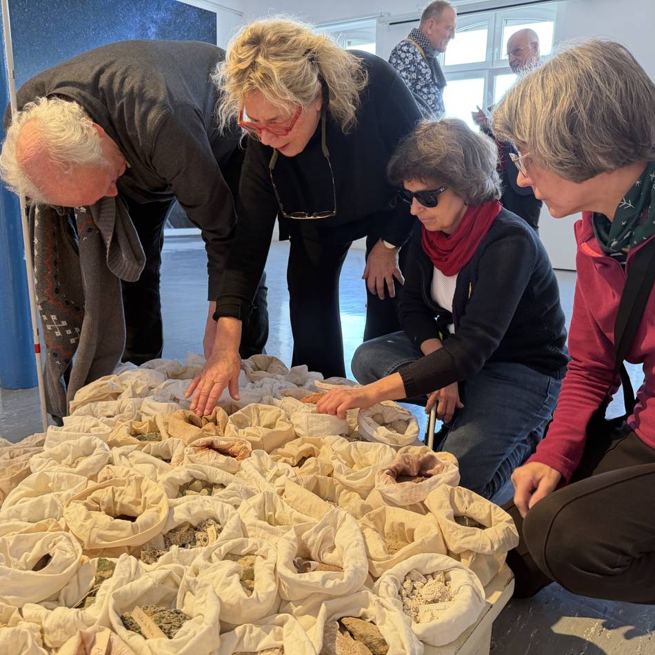 Werkstattgespräch in Hilden: Wie blinde Menschen Kunst sehen können