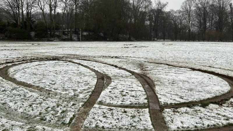 Vandalismus in Viersen: Unbekannte beschädigen Gelände am Hohen Busch
