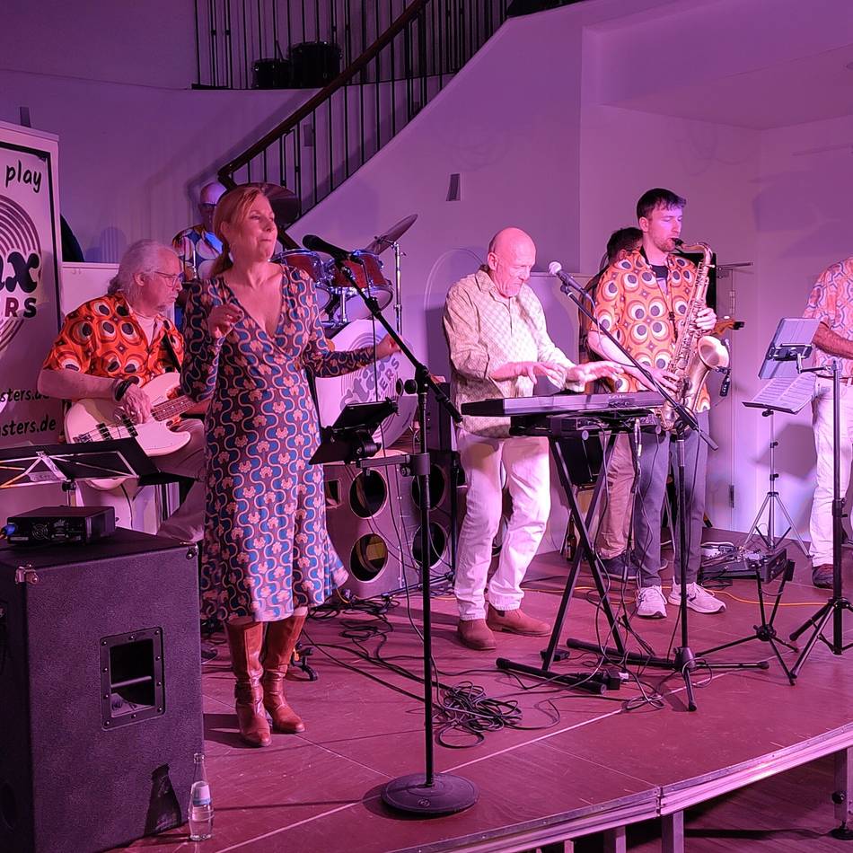 „StaxMasters“ im Hückeswagener Kultur-Haus Zach: Ein Abend voller Soul, Funk und elektrisierender Energie