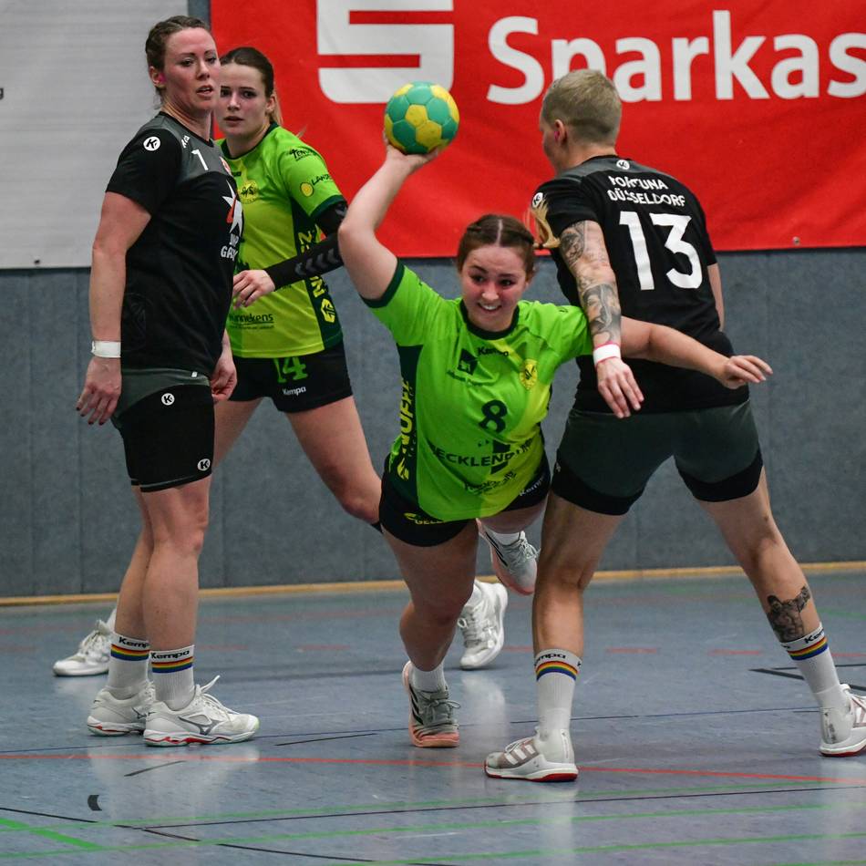 Defekte Hallendecke in Osterath: Nur Kondenswasser kann den Tabellenführer SV Straelen stoppen