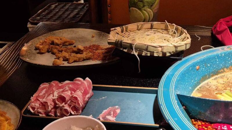 Neueröffnung am Wehrhahn: So schmeckt’s bei Houtang Hot Pot in Düsseldorf