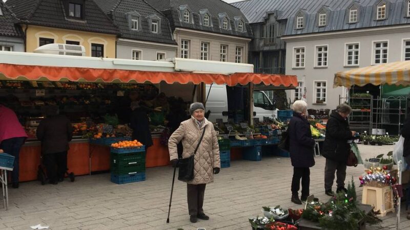 Neue Händler und neue Ideen: Auftrieb für den Rheinberger Wochenmarkt