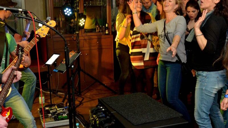 Live-Musik am Samstag in Rheinberg: Enni-Night – mehr als ein Umsatzbringer