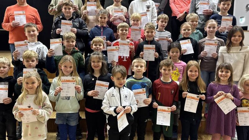 66 Sportabzeichen in Xanten übereicht: „Hervorragende Leistungen“