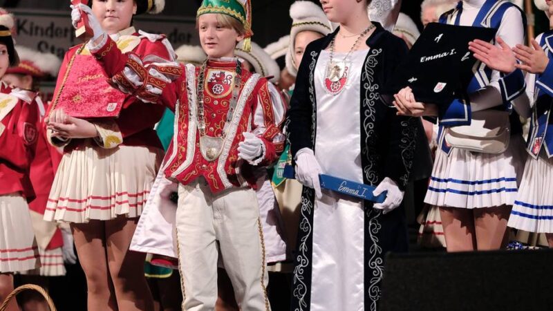 Karneval in Ratingen: Närrischer Start ins Jubiläumsjahr