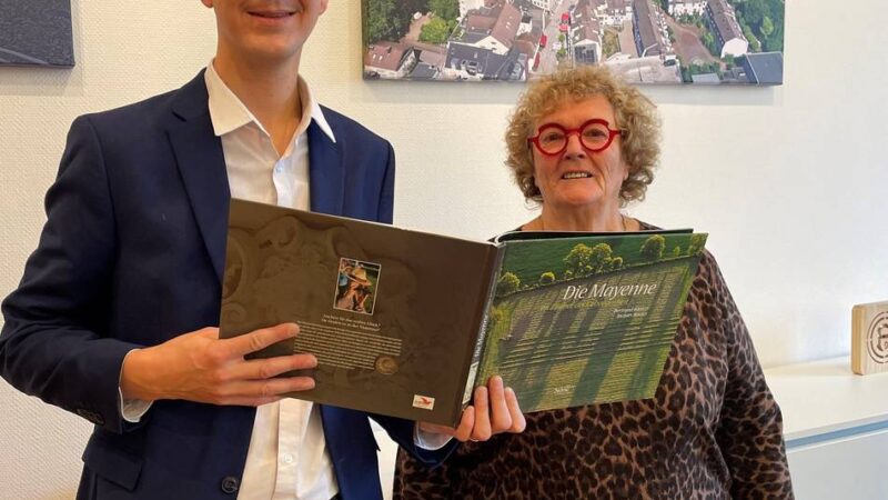 Gesucht wird Praktikumsplatz für drei Wochen: Wer unterstützt eine Schülerin aus der Partnerstadt Laval?